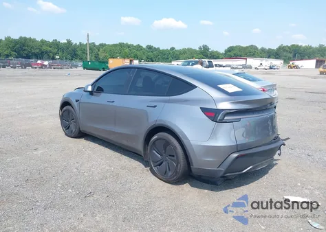 2026 Tesla Model Y Long Range Dual Motor All-Wheel Drive/Long Range Launch Series из США, поврежденный, VIN 7SAYGDEE8TA400159